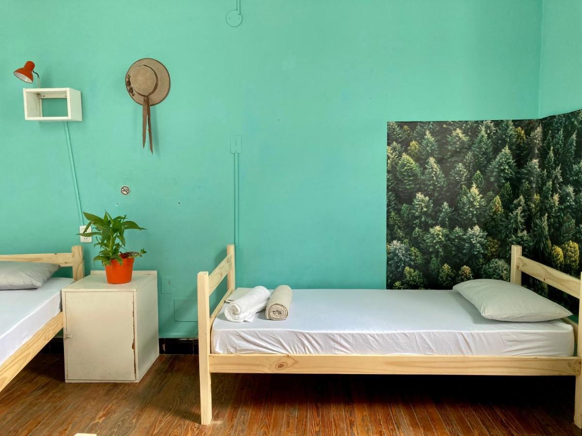 Blanes Hostel Montevideo Exterior photo