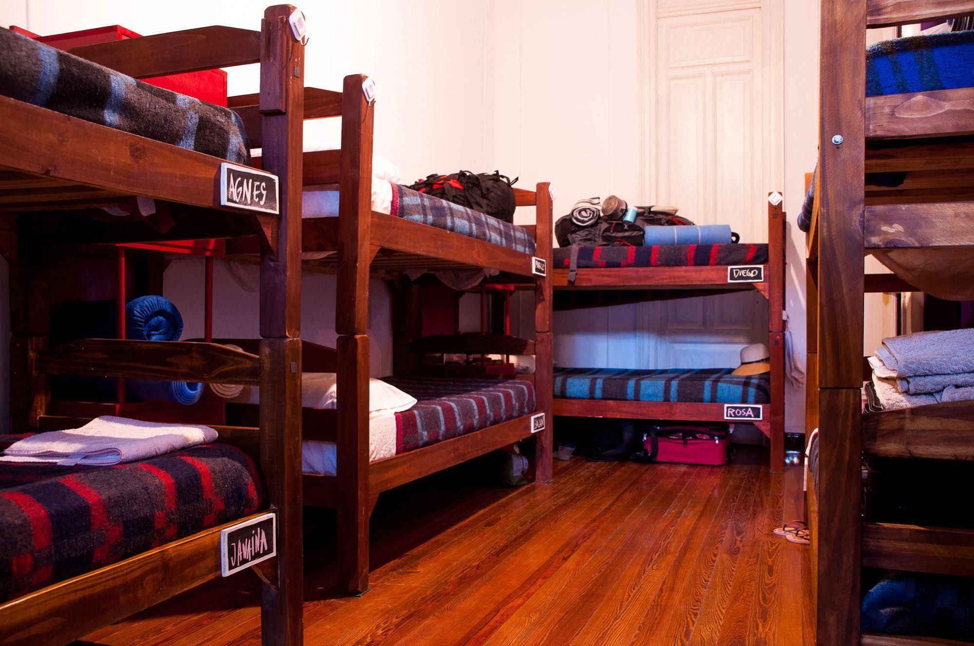 Blanes Hostel Montevideo Exterior photo