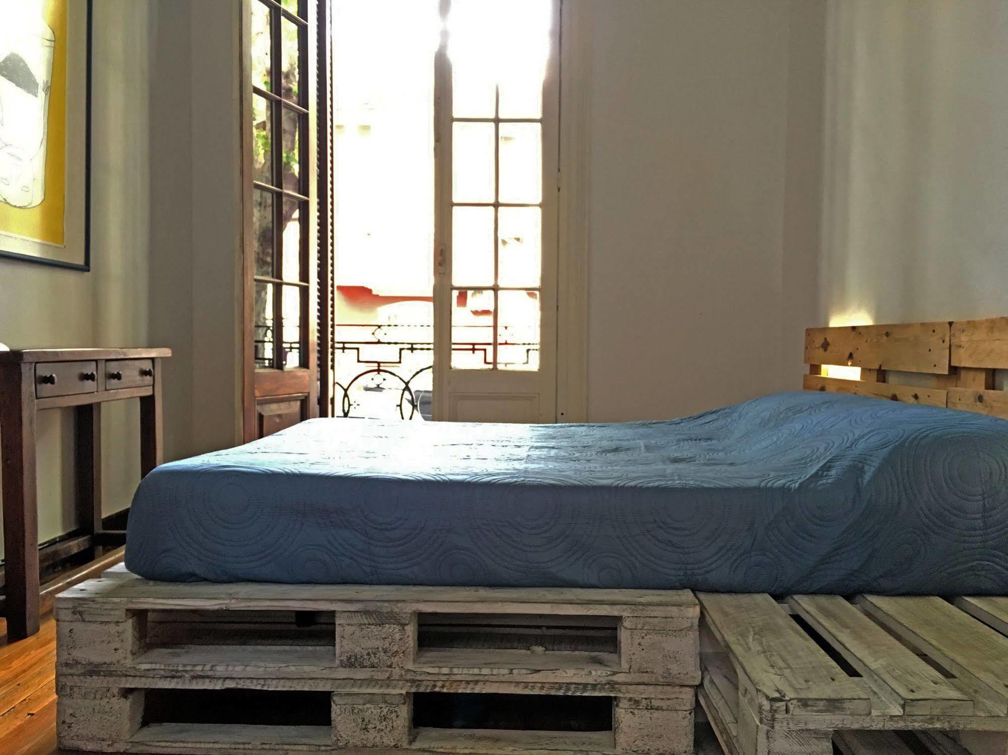 Blanes Hostel Montevideo Exterior photo